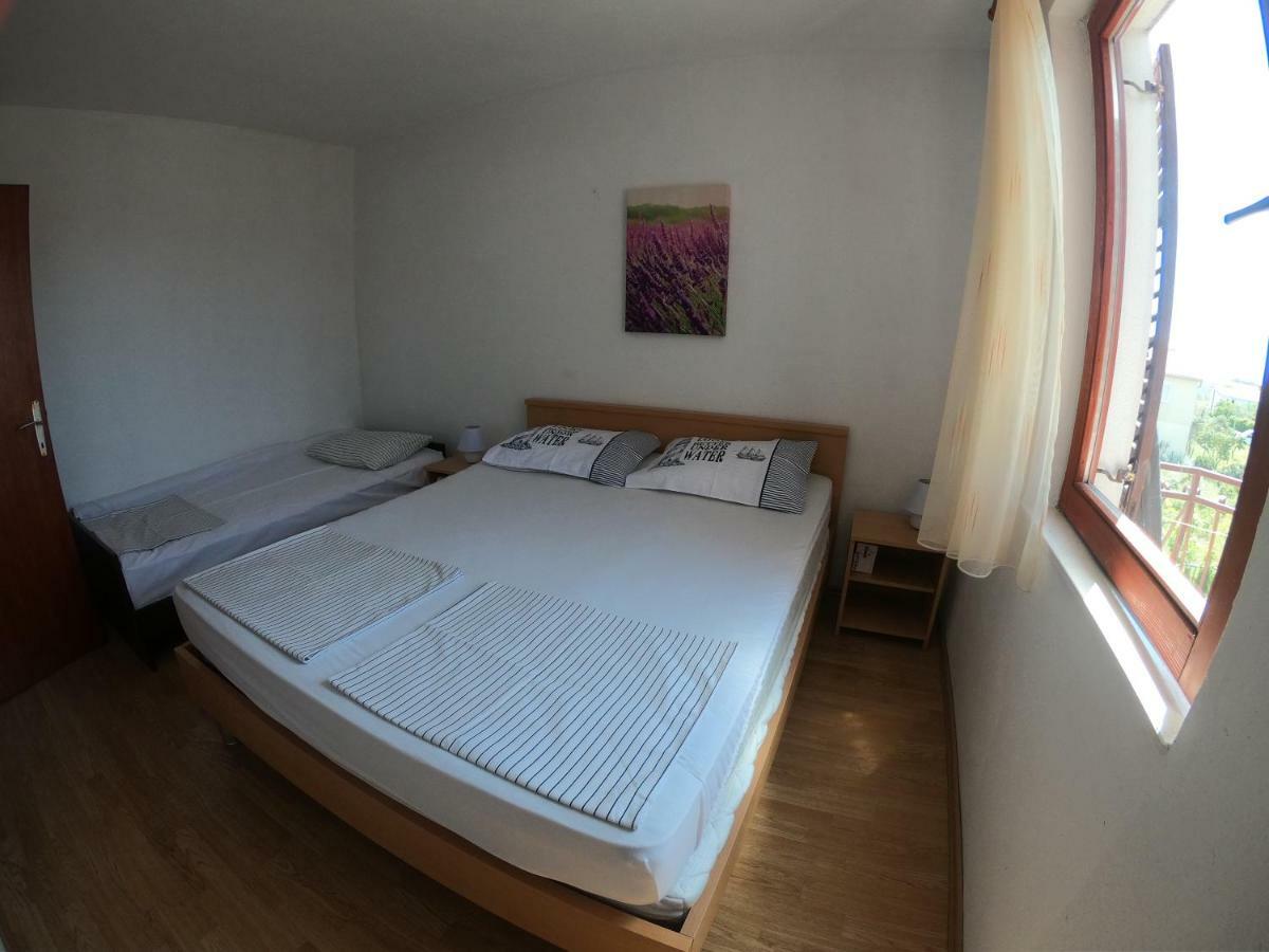 Apartments Delibasic 로고즈니차 외부 사진