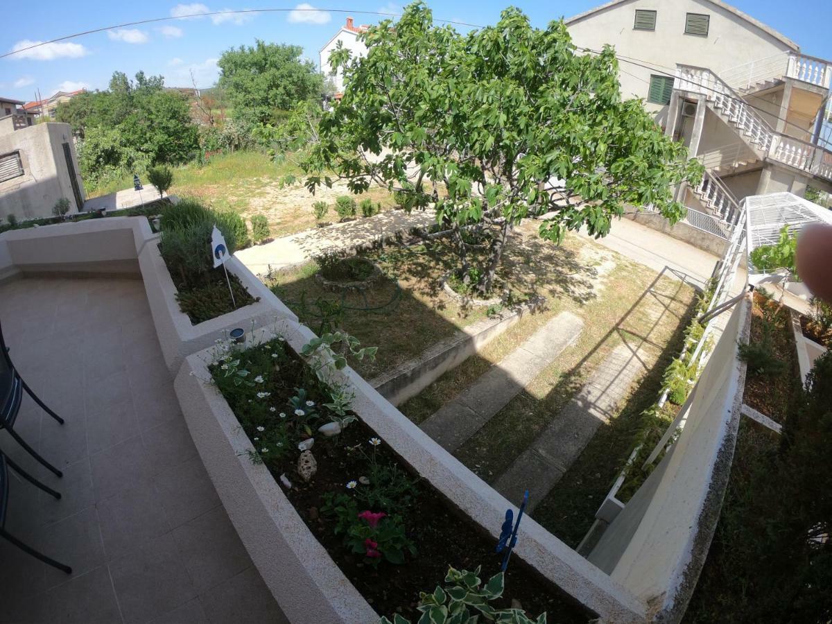 Apartments Delibasic 로고즈니차 외부 사진