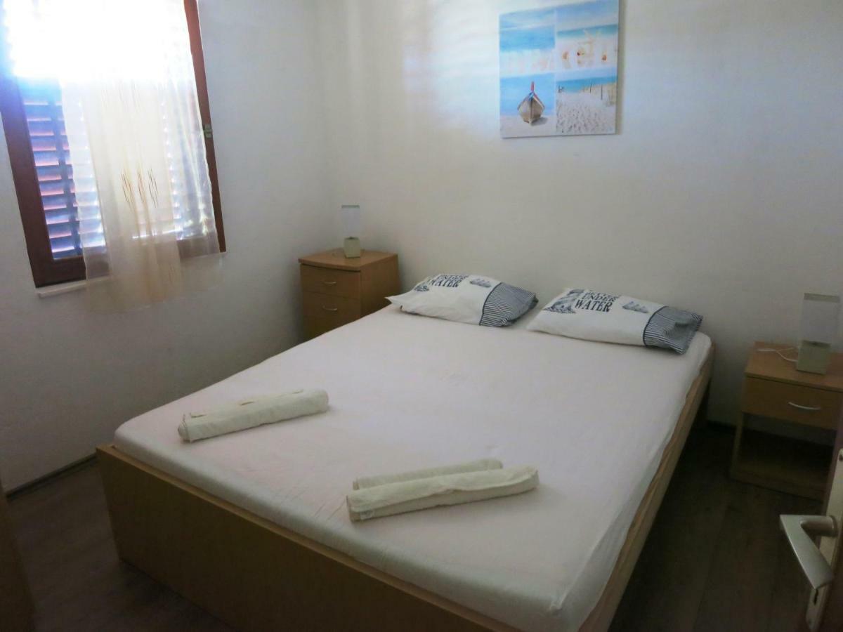 Apartments Delibasic 로고즈니차 외부 사진
